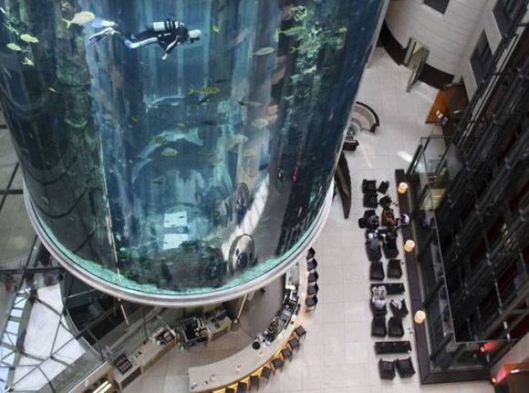 Germany Berlin Radisson Hotel elevator